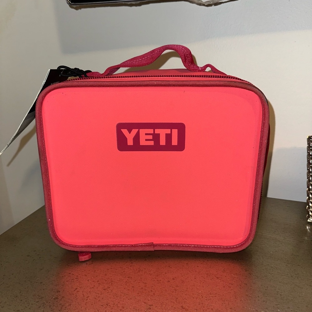 Yeti lunch bag